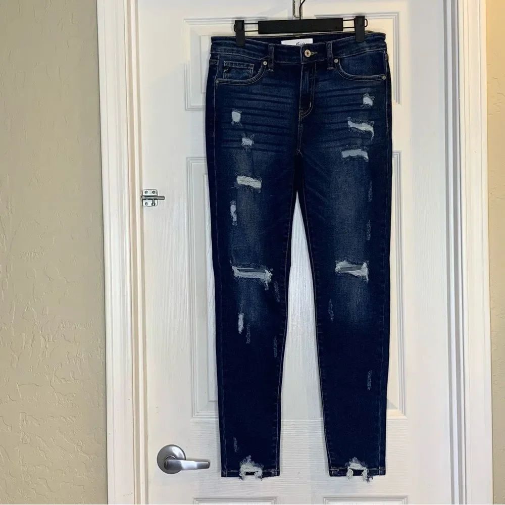 KanCan Distressed Mid-Rise Skinny Jeans Size 7/27